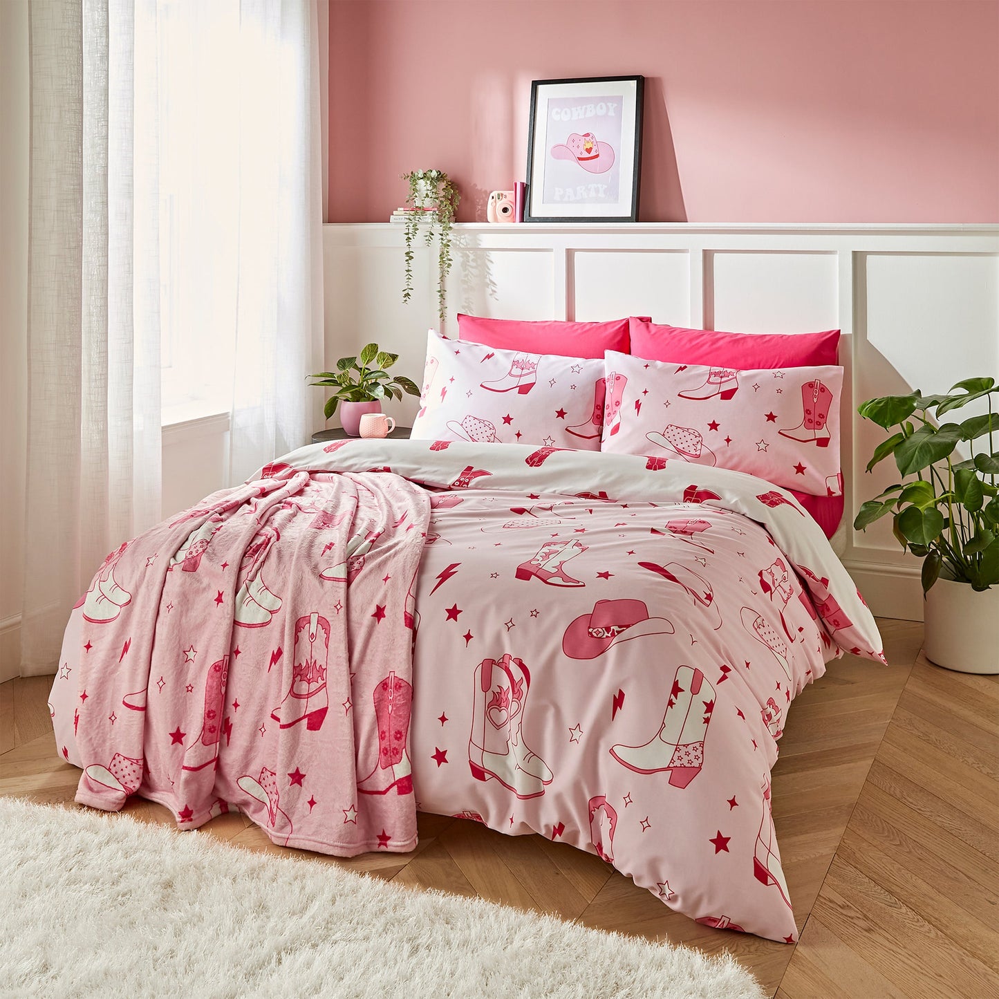 Cowgirl Boot Reversible Duvet Cover Set in Pink by Sassy B