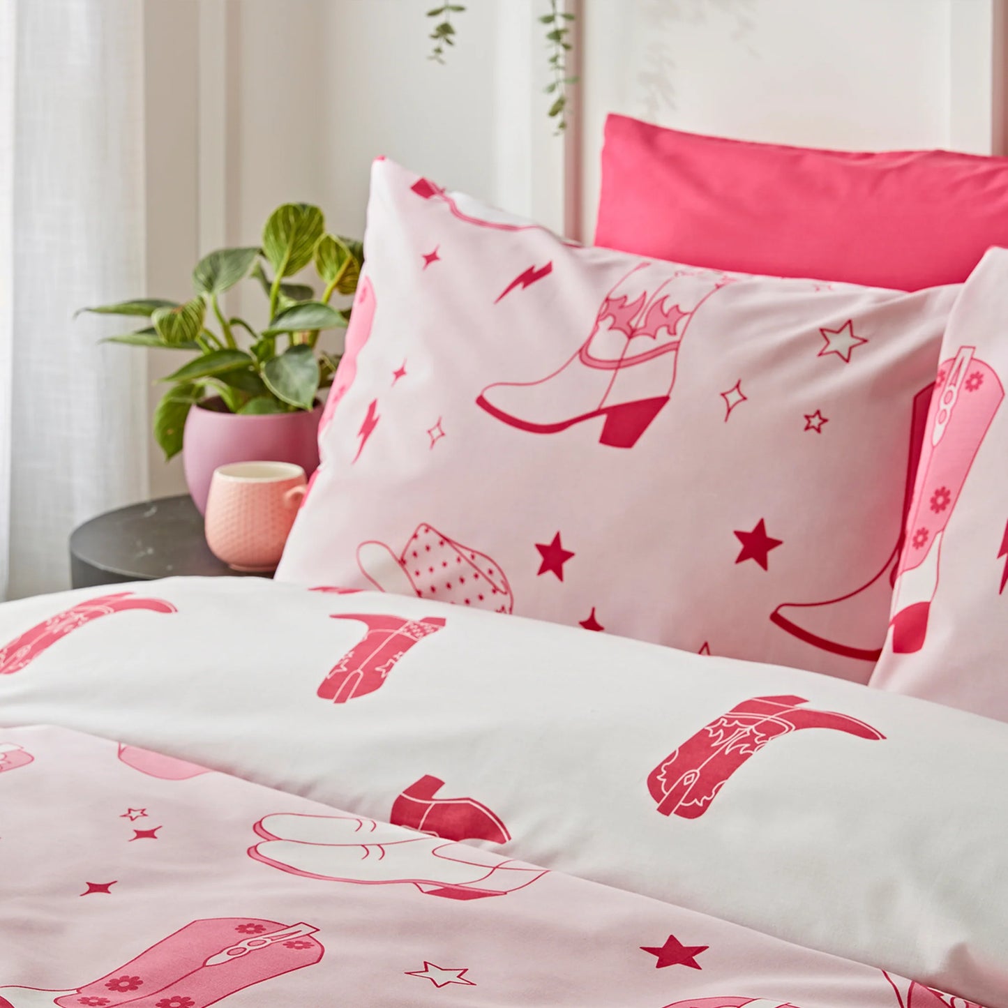 Cowgirl Boot Reversible Duvet Cover Set in Pink by Sassy B