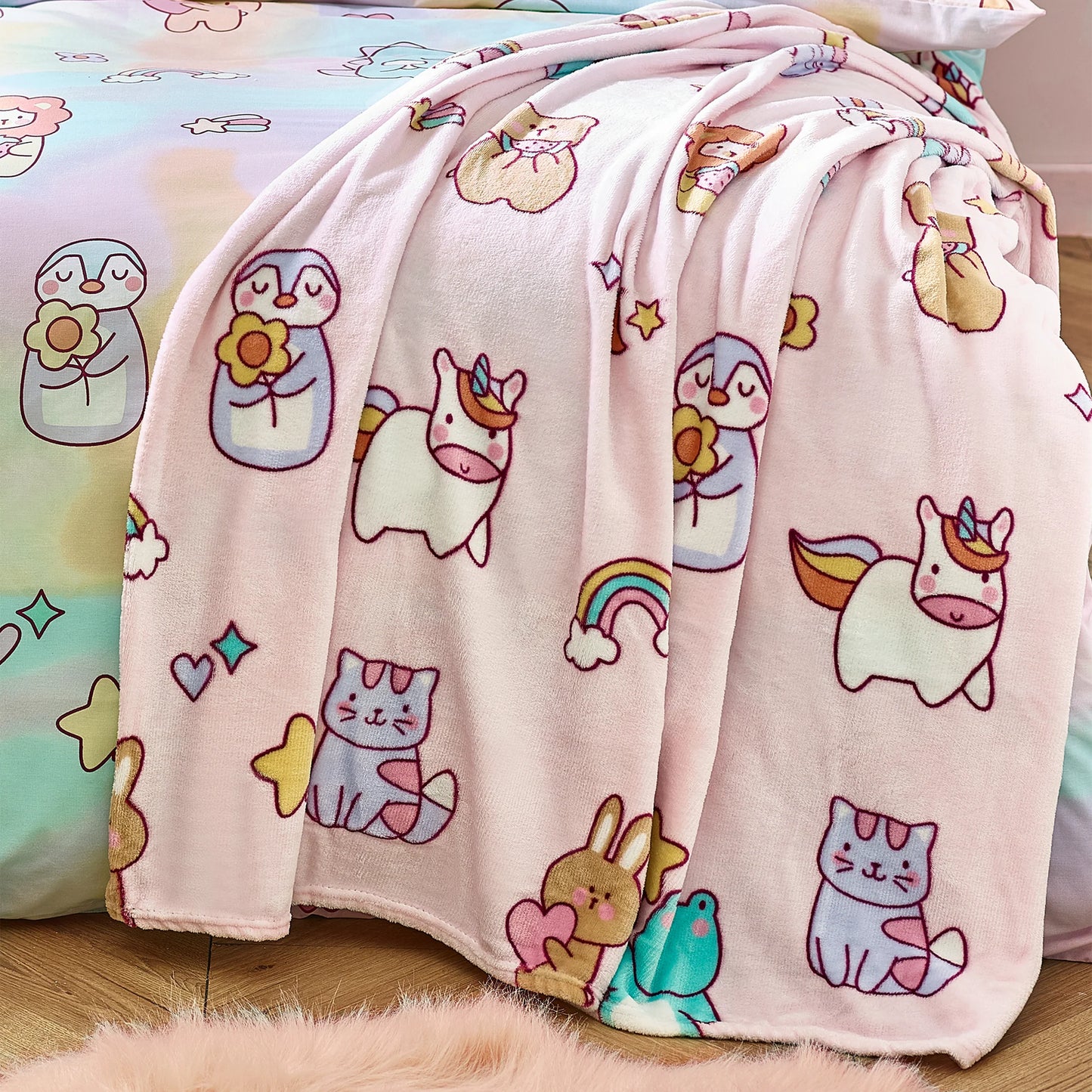 Forever Together Cosy Fleece Blanket Throw in Pastel by Catherine Lansfield Kids