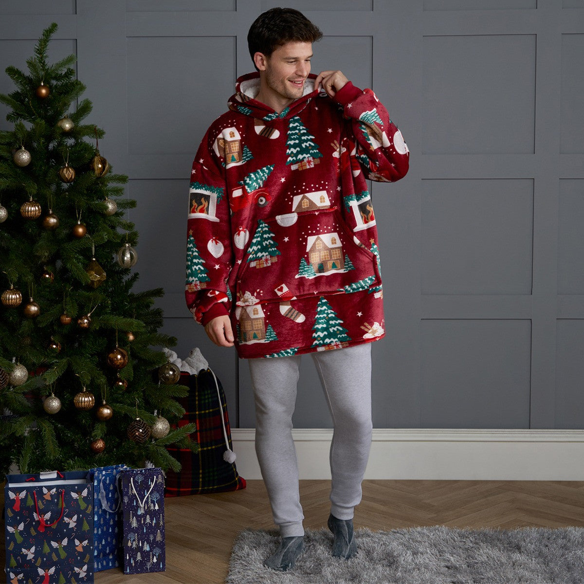 Adults Home For Christmas Print Hoodie Blanket - Burgundy