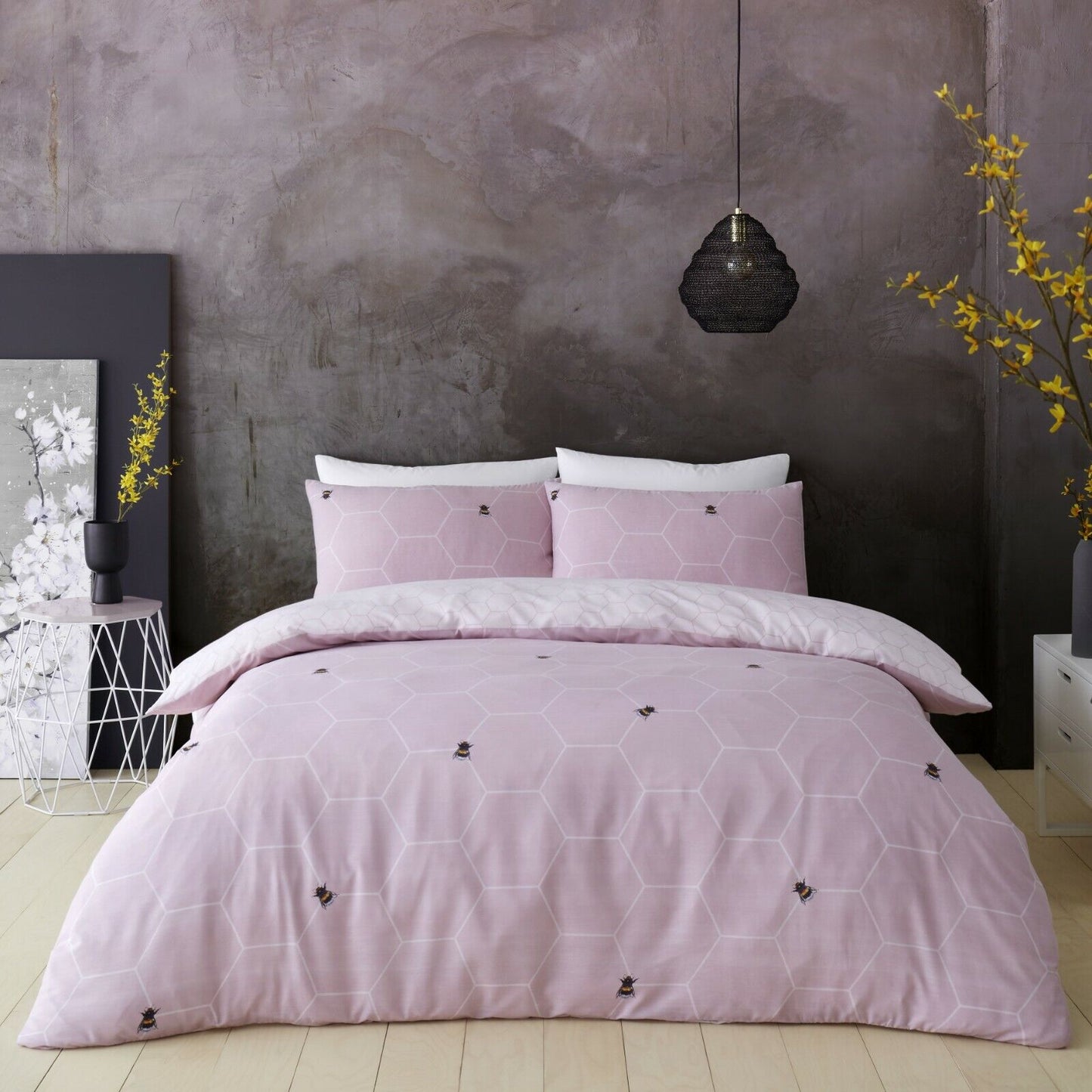 Printed Honey Bee Duvet Set - Pink