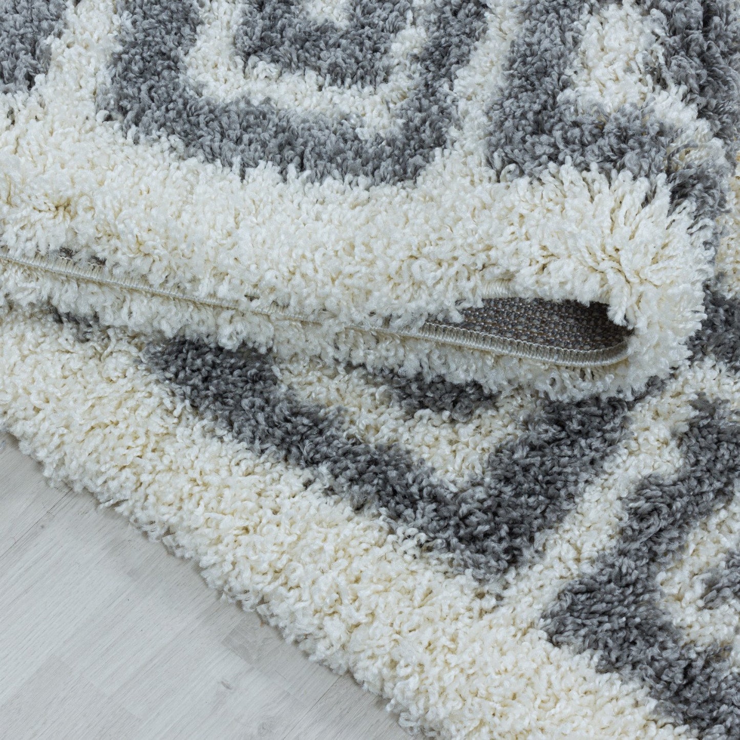 White Cream Fluffy Shaggy Rug Greek Key