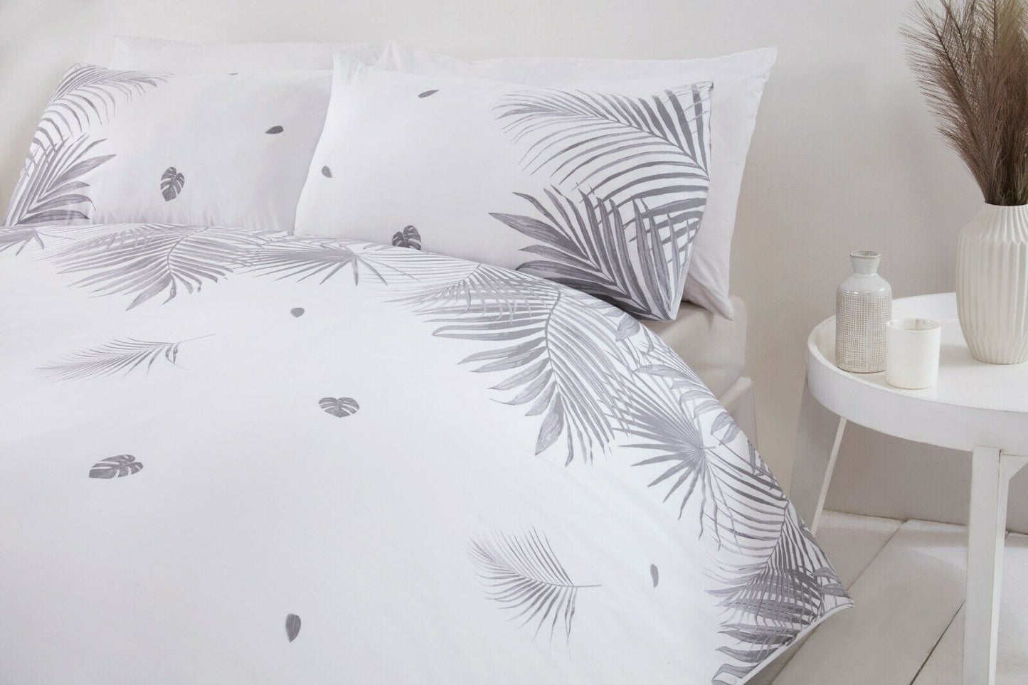 Friendly Tropics Floral Leaf Duvet Cover Bedding Set - Grey