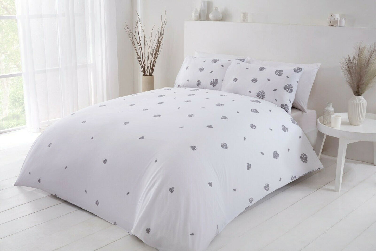 Friendly Tropics Floral Leaf Duvet Cover Bedding Set - Grey